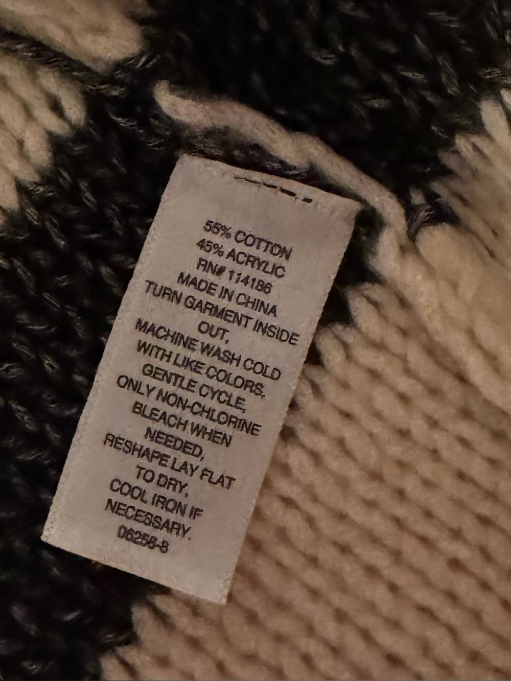 a.n.a. A New Approach M Striped V‑Notch Pullover Sweater in Cream and Charcoal - Picture 5 of 5